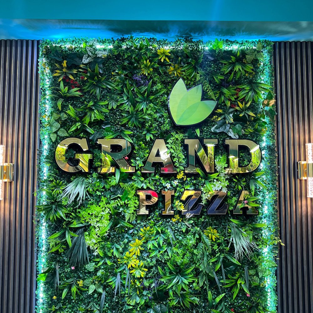 Grand Pizza logo